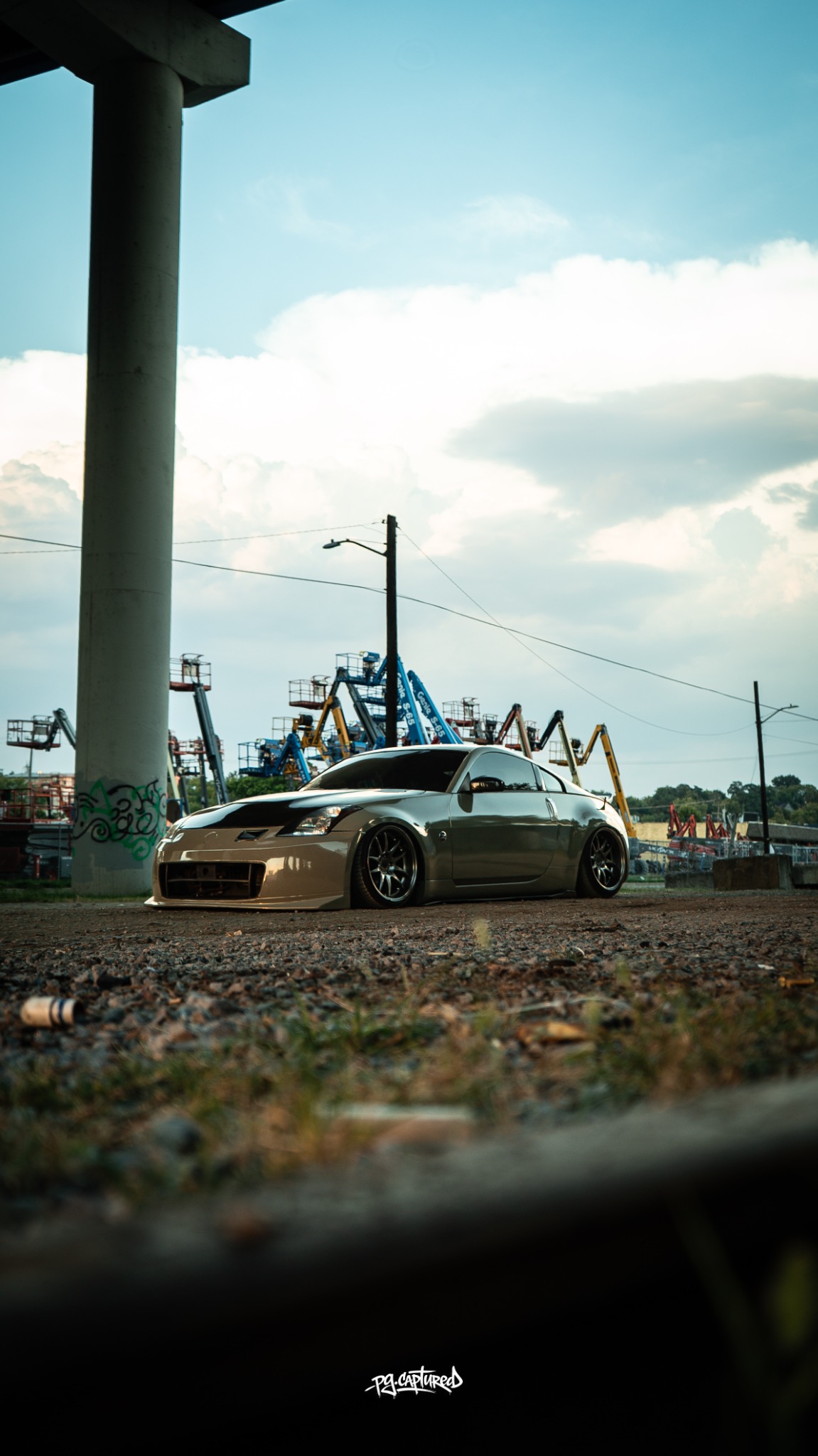 Nissan 350Z in an industrial Nashville setting